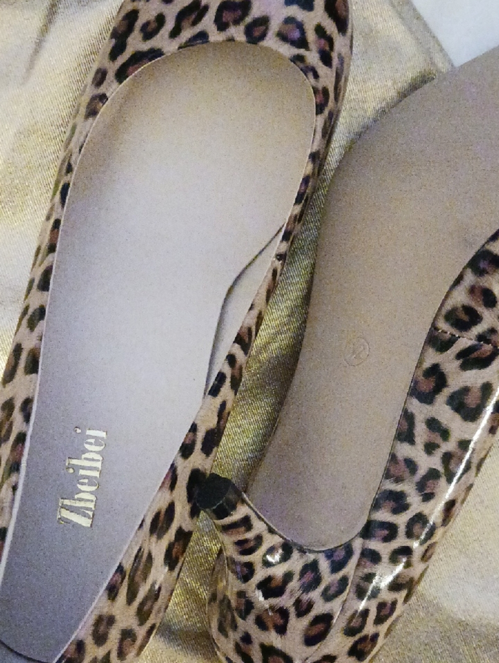 Leopard Print LOW HEEL -